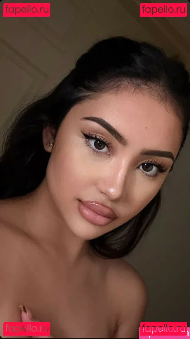 elara777 Onlyfans Photo Gallery 