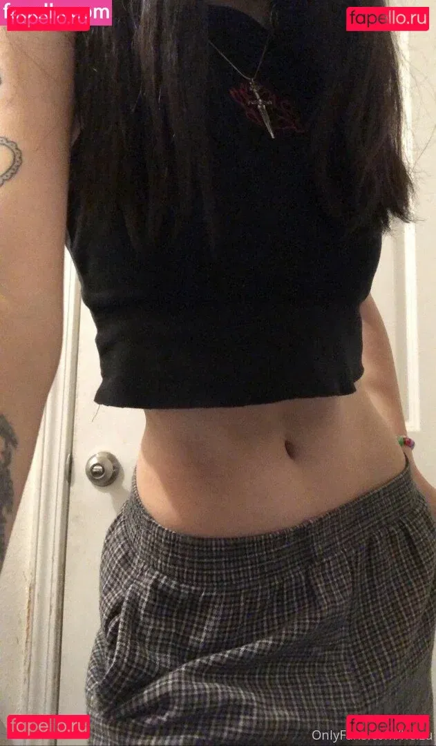 heizu Onlyfans Photo Gallery 