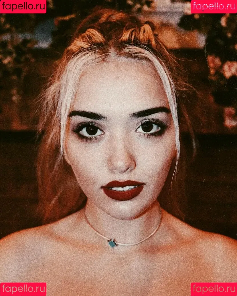 Liseli Eda Onlyfans Photo Gallery 