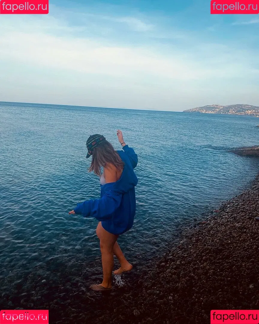Liseli Eda Onlyfans Photo Gallery 