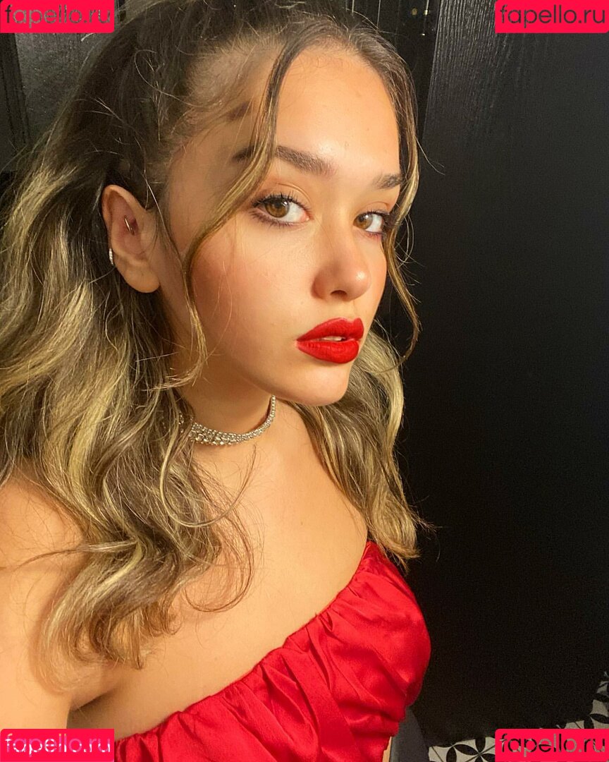 Liseli Eda Onlyfans Photo Gallery 