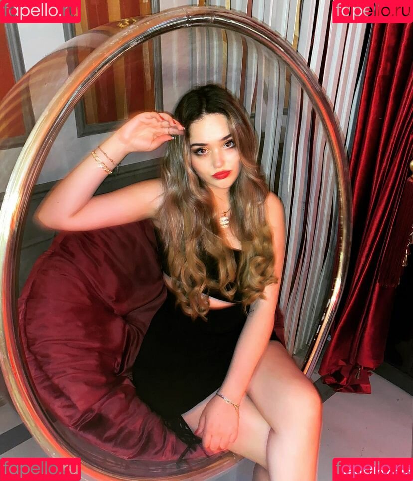 Liseli Eda Onlyfans Photo Gallery 