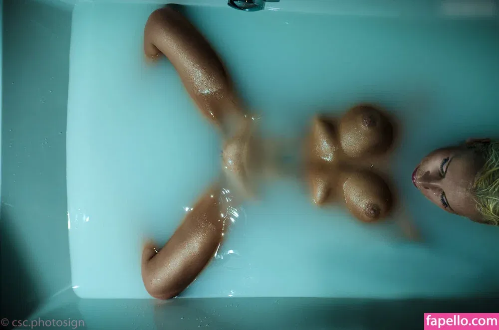 Model Cathy Onlyfans Photo Gallery 