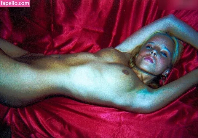 Model Cathy Onlyfans Photo Gallery 