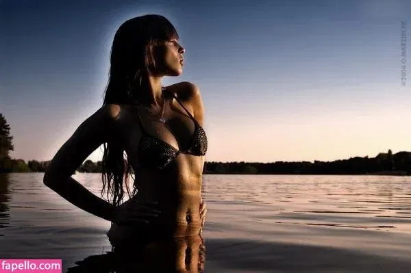 Model Cathy Onlyfans Photo Gallery 