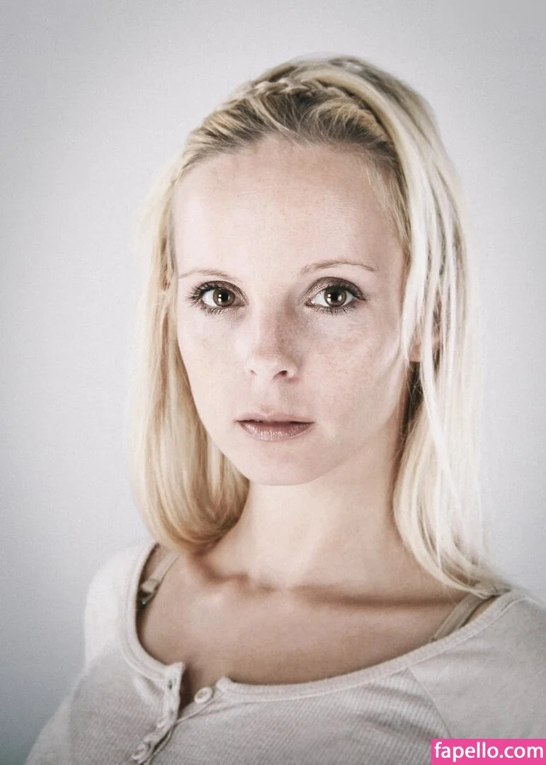 Model Cathy Onlyfans Photo Gallery 