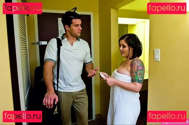 Claire Dames Onlyfans Photo Gallery 