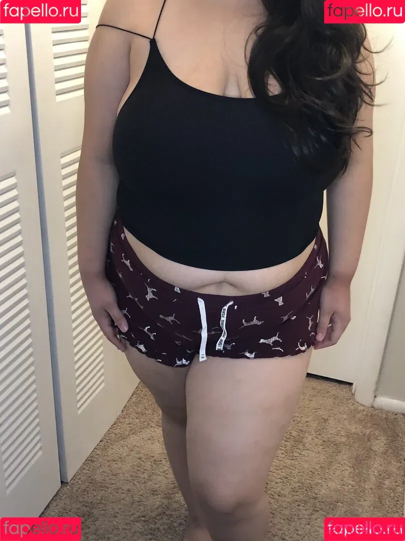 bustybabymarie Onlyfans Photo Gallery 