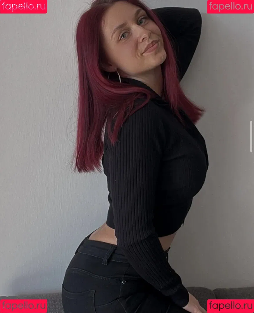 about.redhead Onlyfans Photo Gallery 