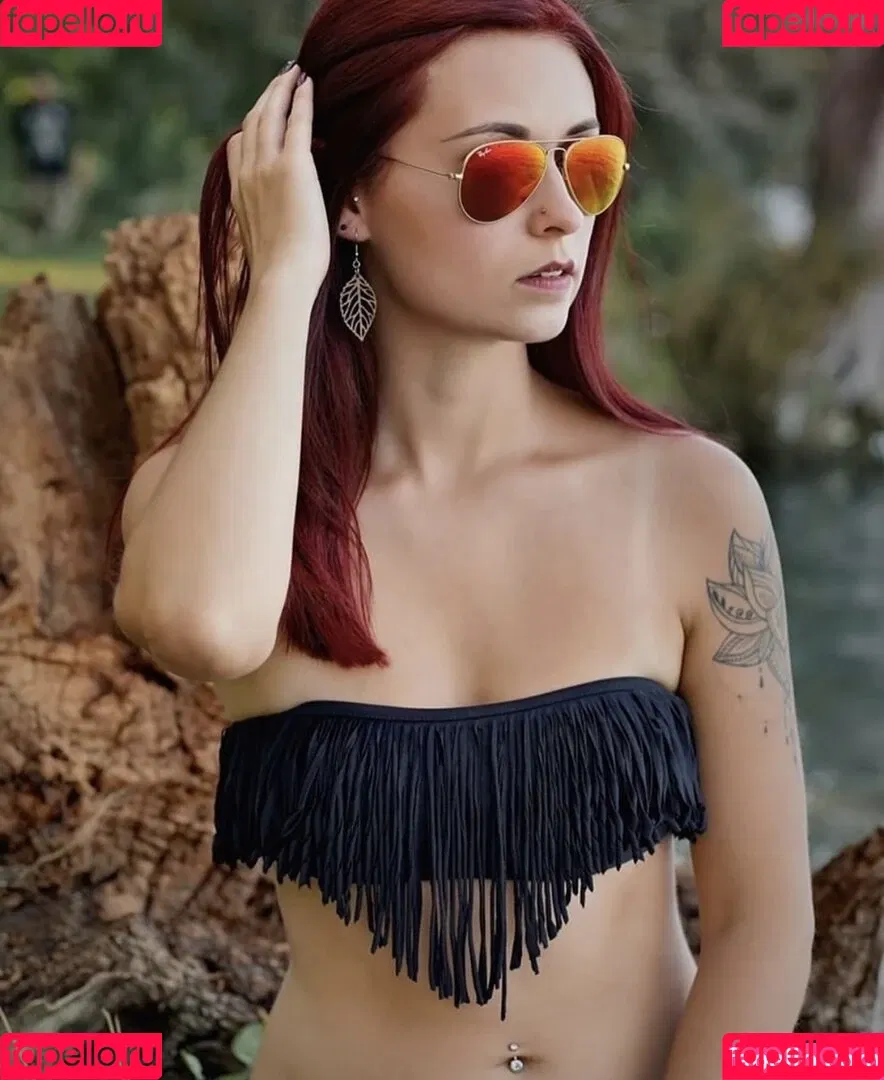 about.redhead Onlyfans Photo Gallery 