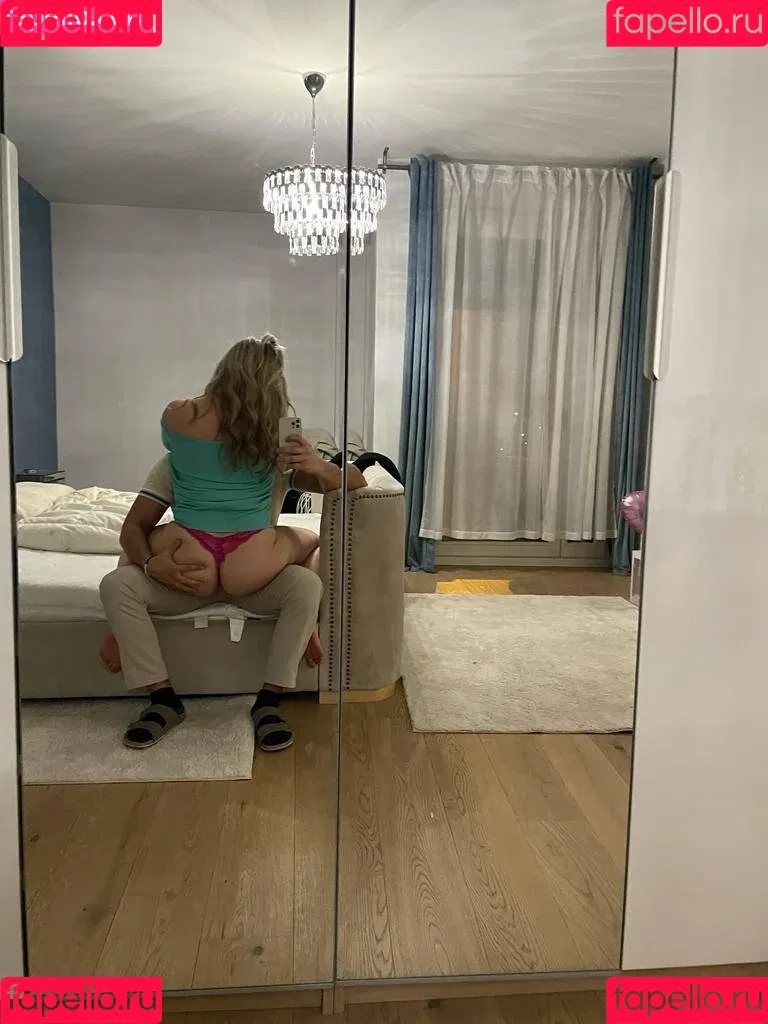 Cathy Lugner Onlyfans Photo Gallery 