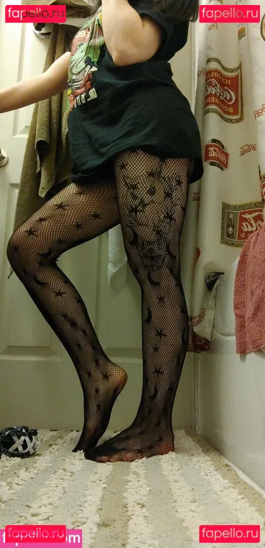 nephthys.rex Onlyfans Photo Gallery 