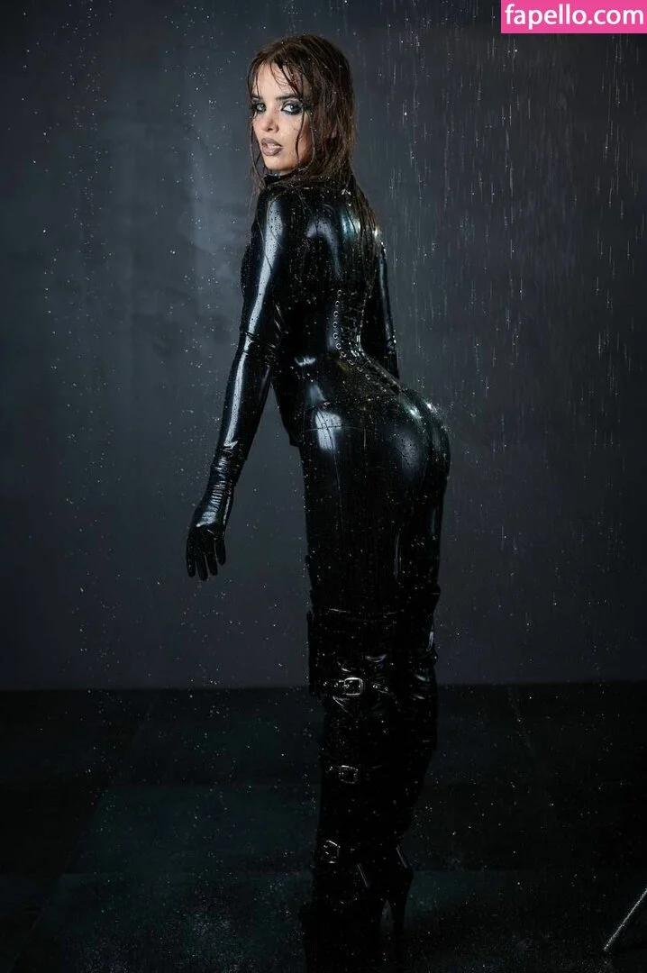 latex_empress Onlyfans Photo Gallery 