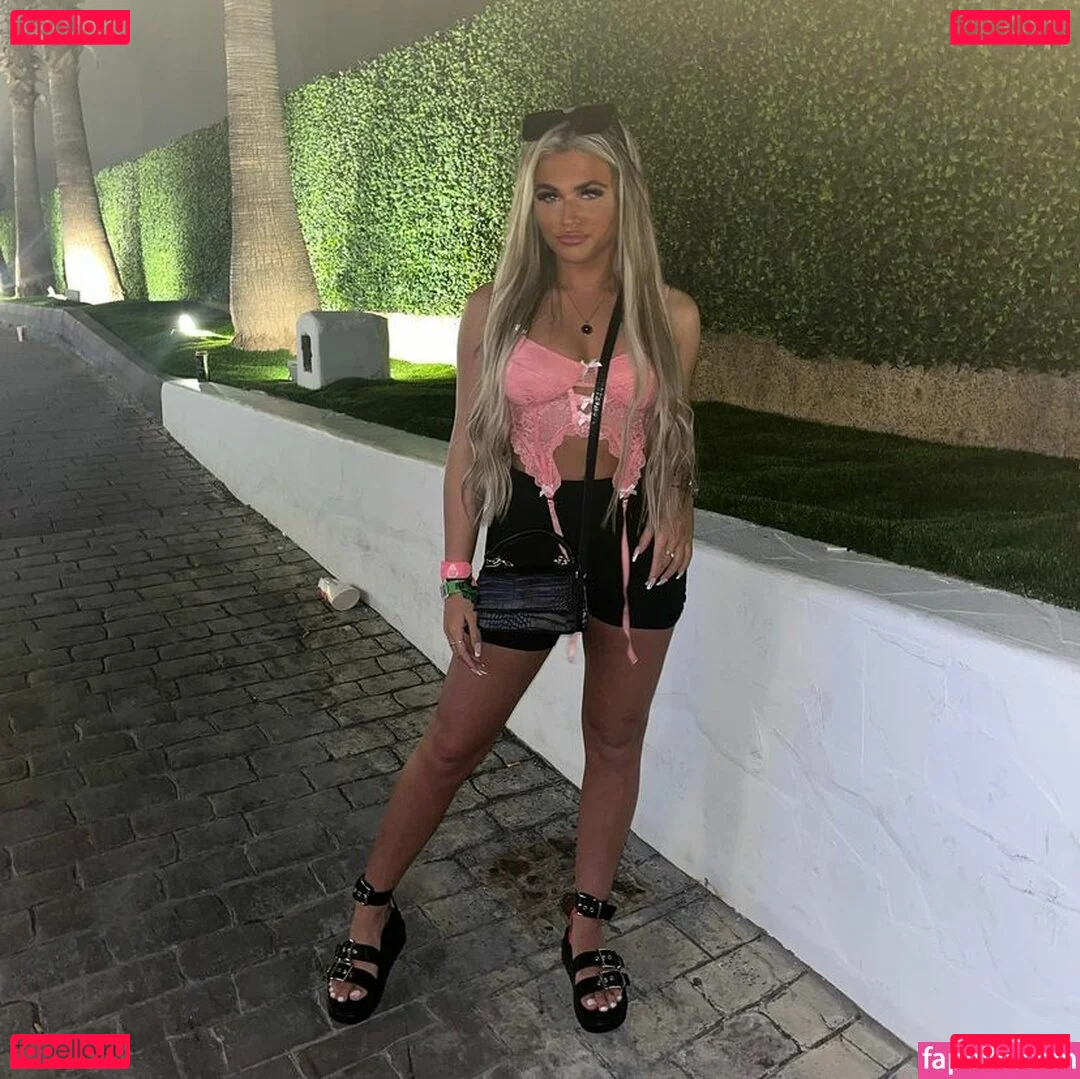 Jenna Kennedy Onlyfans Photo Gallery 