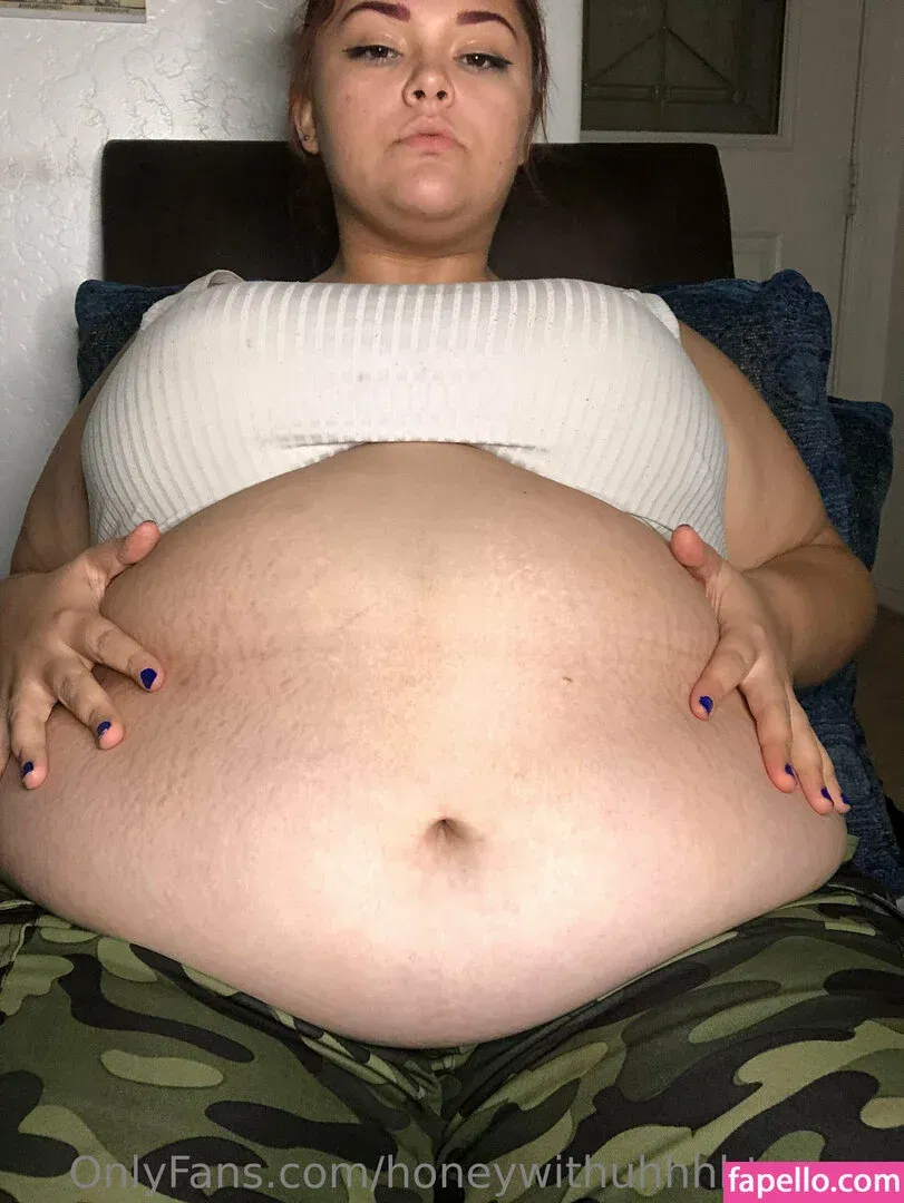 honeywithuhtummy Onlyfans Photo Gallery 