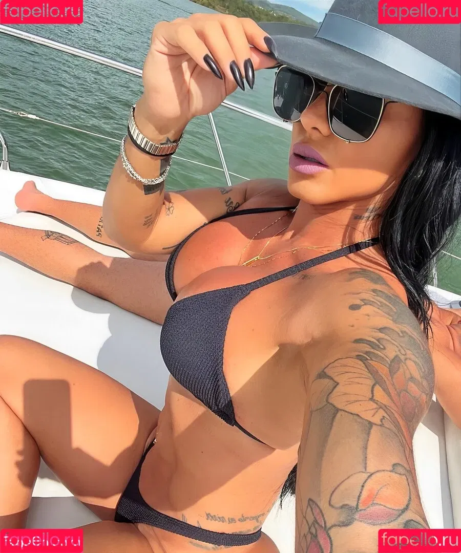 wh0rehound Onlyfans Photo Gallery 