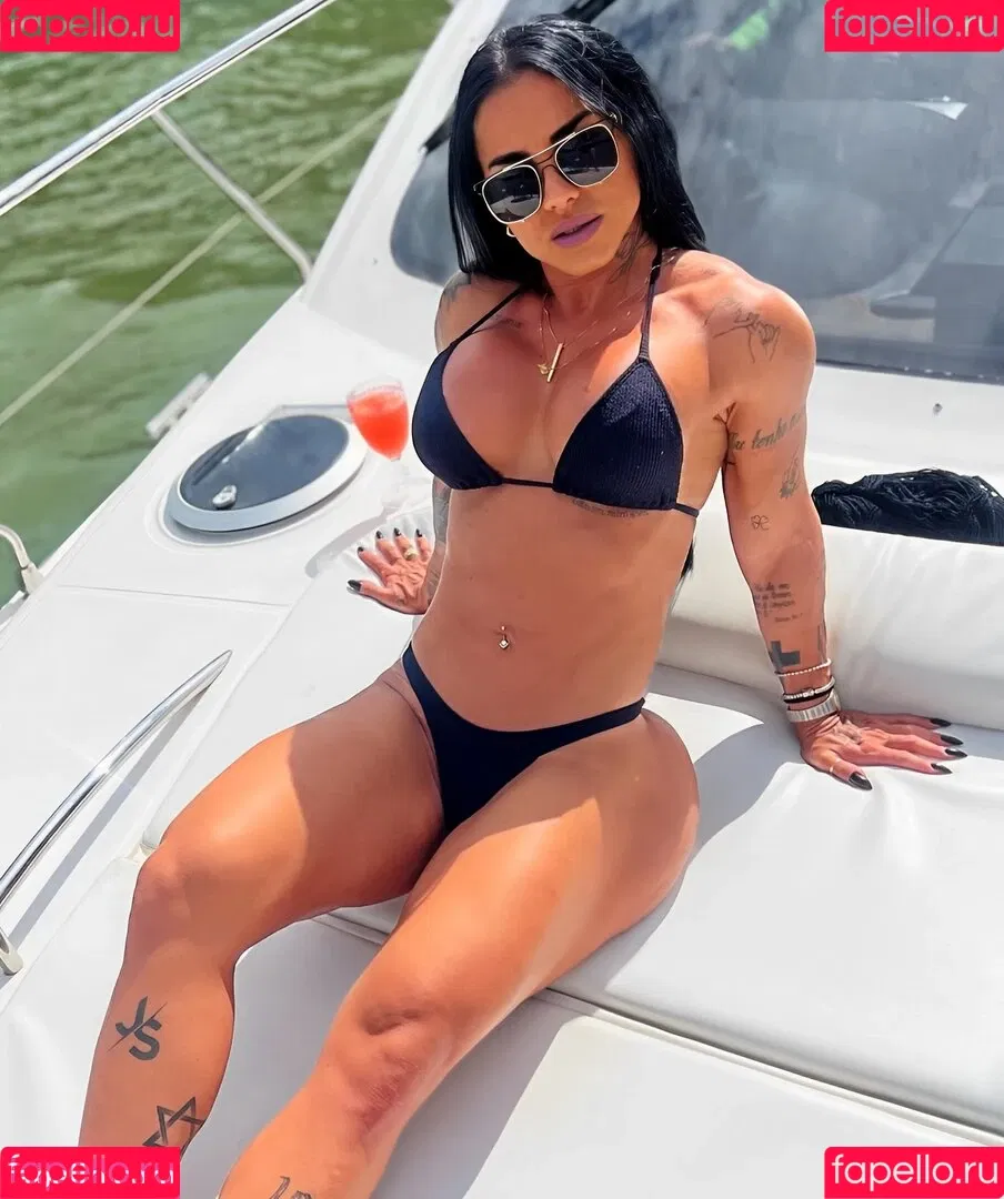 wh0rehound Onlyfans Photo Gallery 