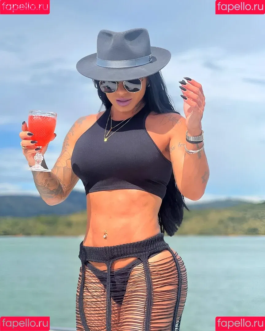wh0rehound Onlyfans Photo Gallery 