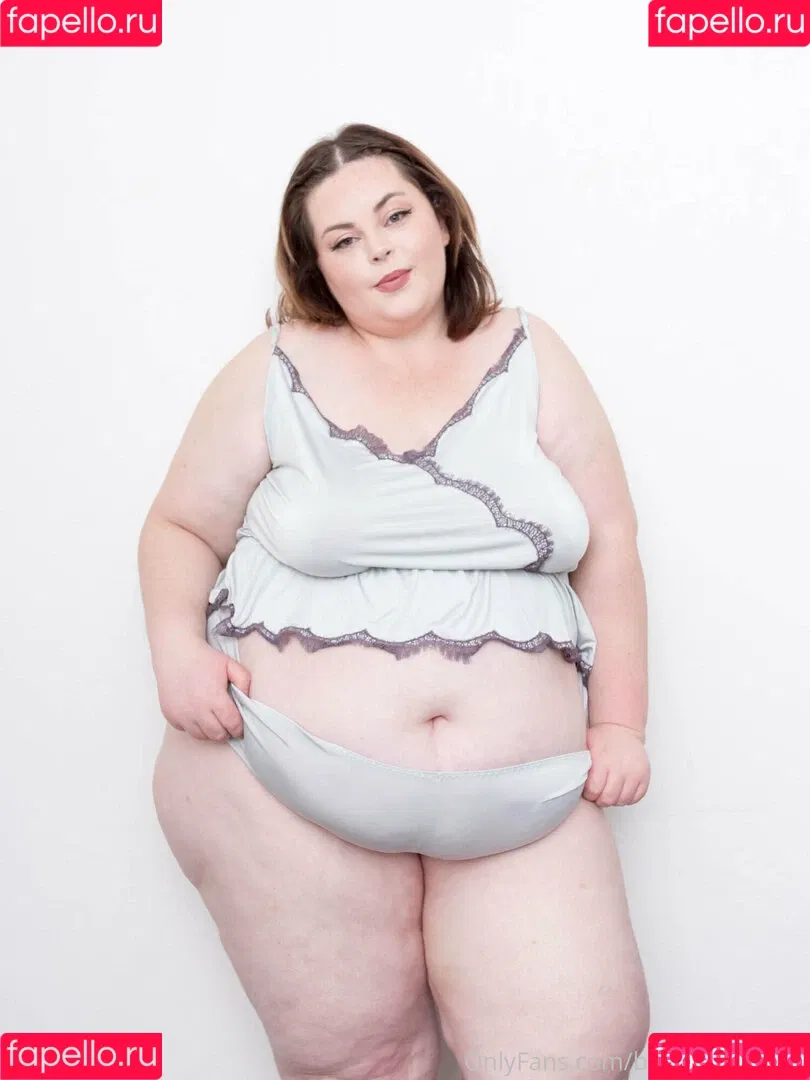 becomingmads Onlyfans Photo Gallery 