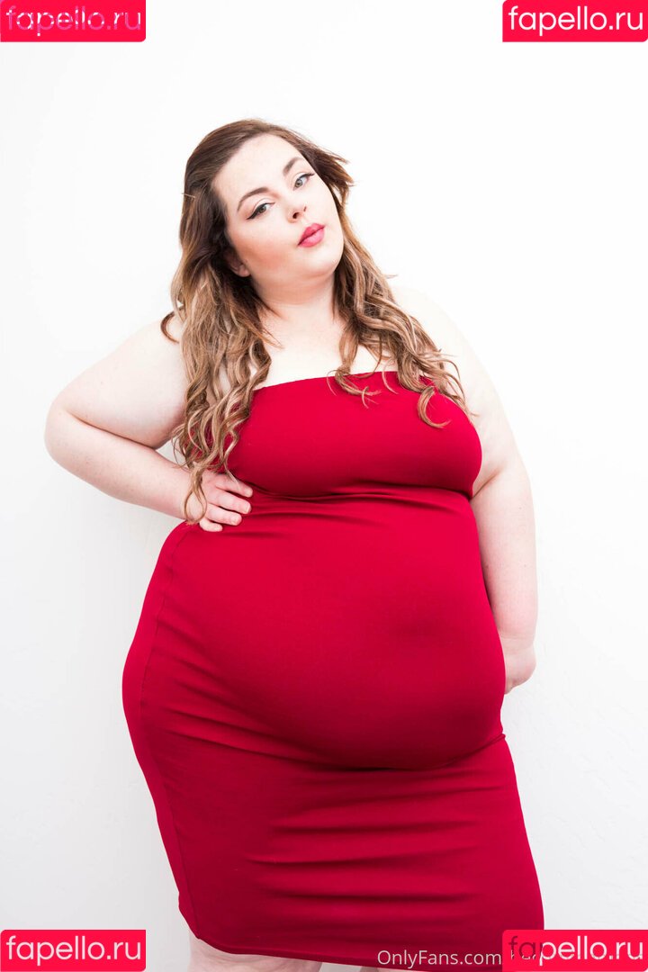 becomingmads Onlyfans Photo Gallery 