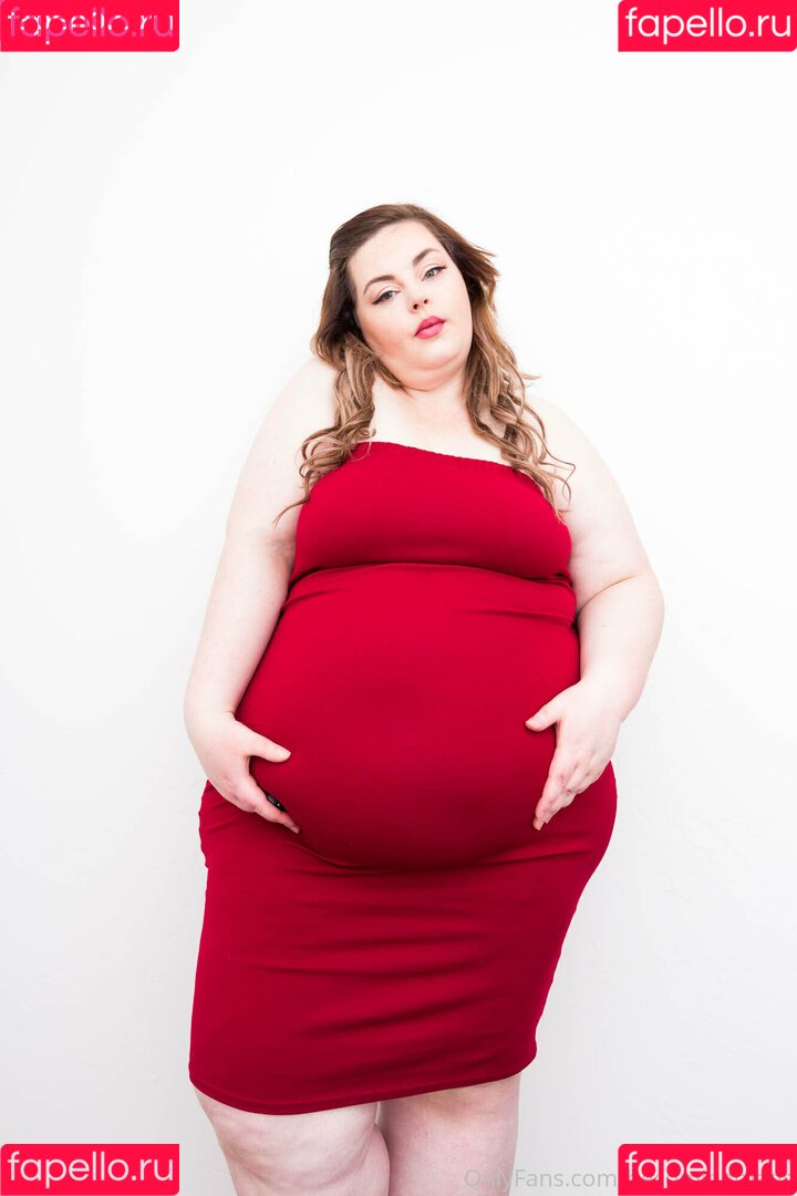 becomingmads Onlyfans Photo Gallery 