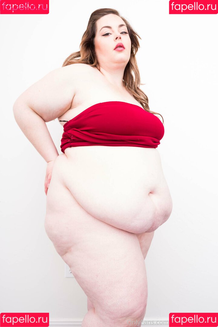 becomingmads Onlyfans Photo Gallery 