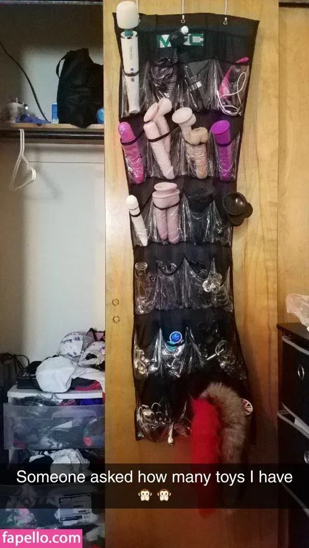 Naughty Ginger Onlyfans Photo Gallery 