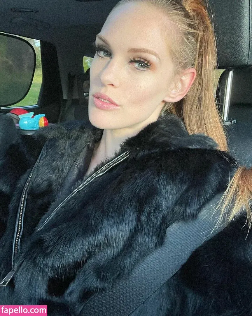 Naughty Ginger Onlyfans Photo Gallery 