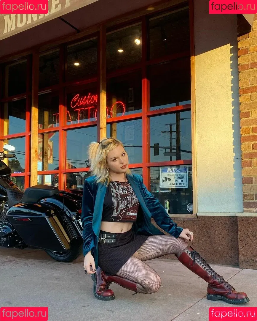 Paris Sun Onlyfans Photo Gallery 