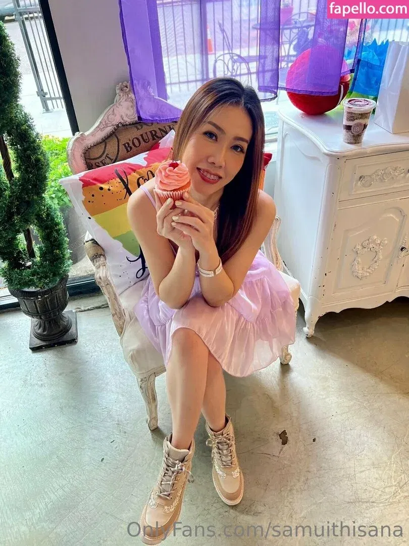 samuithisana Onlyfans Photo Gallery 