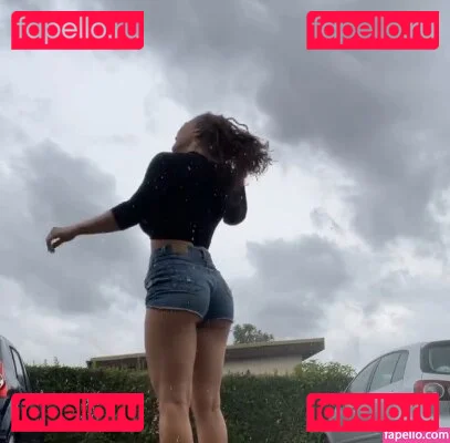 Nele Boudoir Onlyfans Photo Gallery 