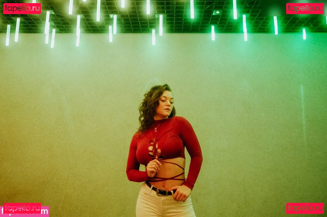 Nele Boudoir Onlyfans Photo Gallery 