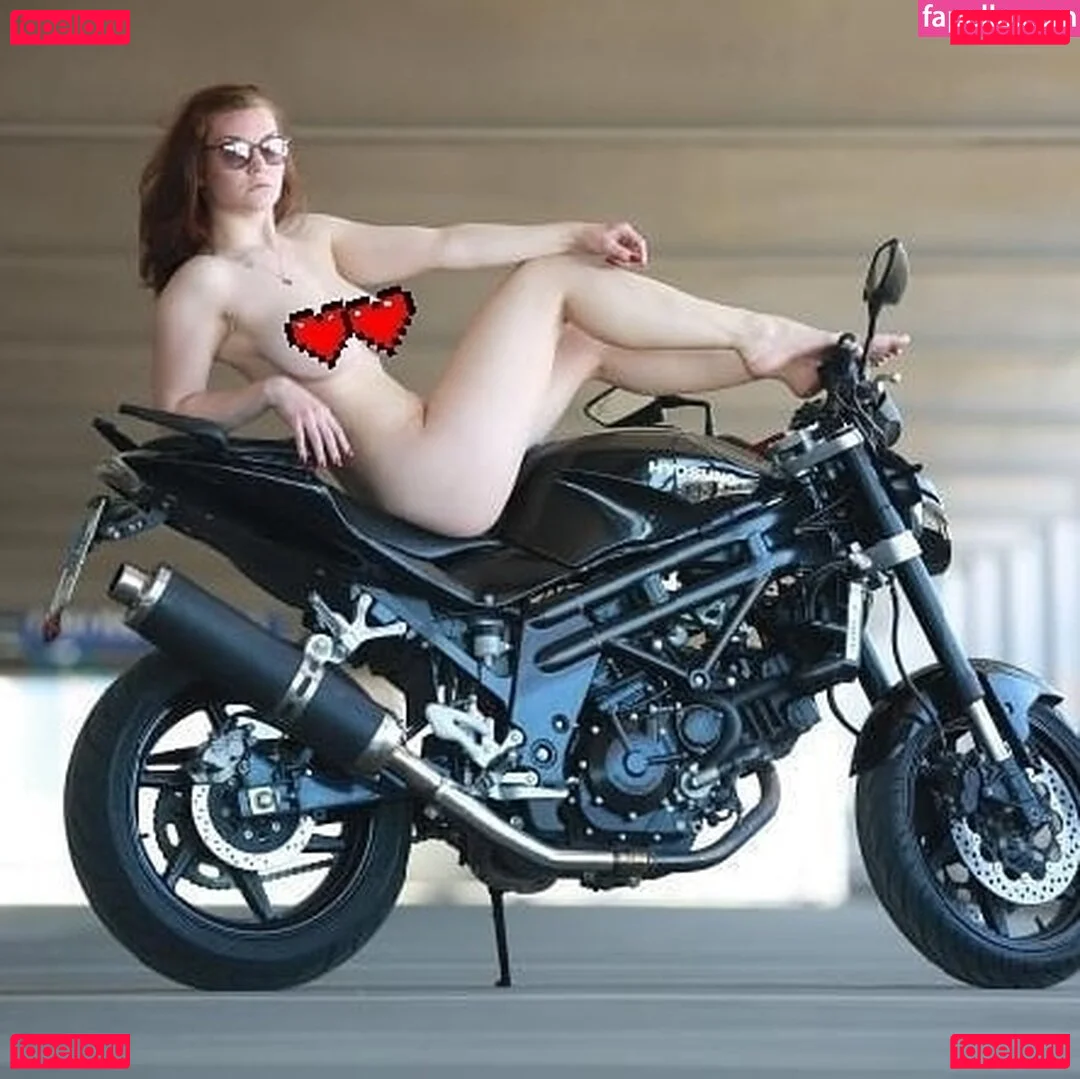 Nele Boudoir Onlyfans Photo Gallery 