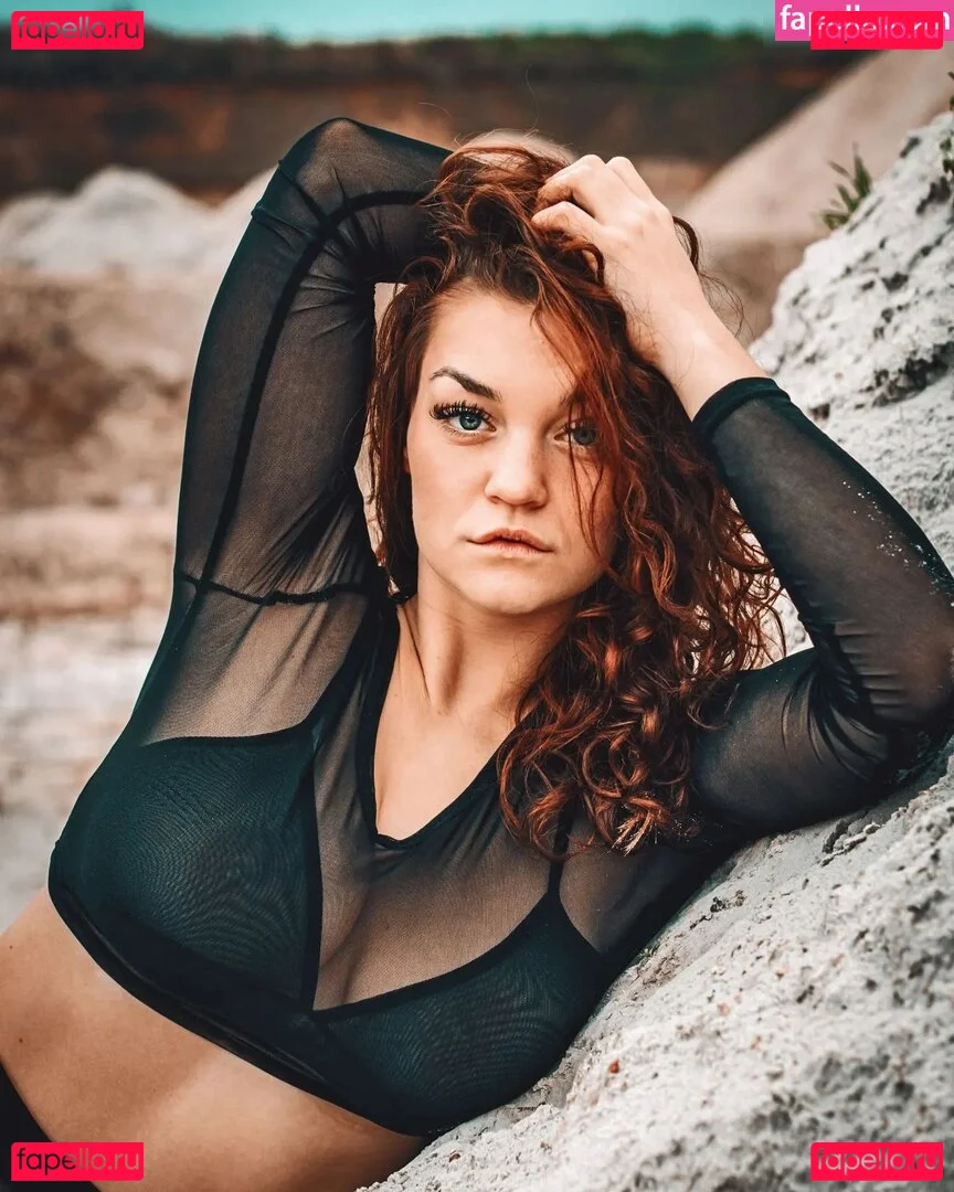 Nele Boudoir Onlyfans Photo Gallery 