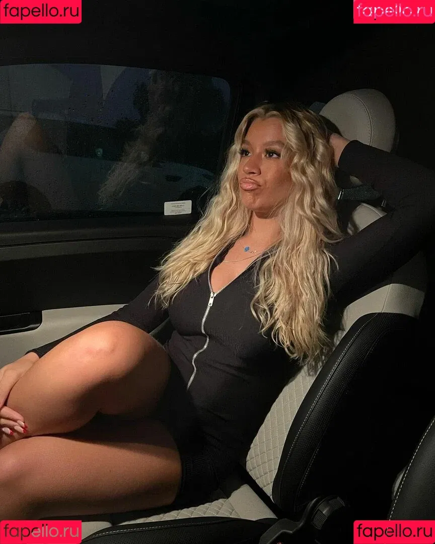 Molly Rainford Onlyfans Photo Gallery 