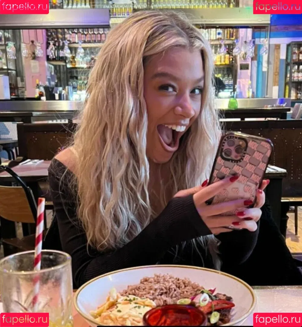 Molly Rainford Onlyfans Photo Gallery 