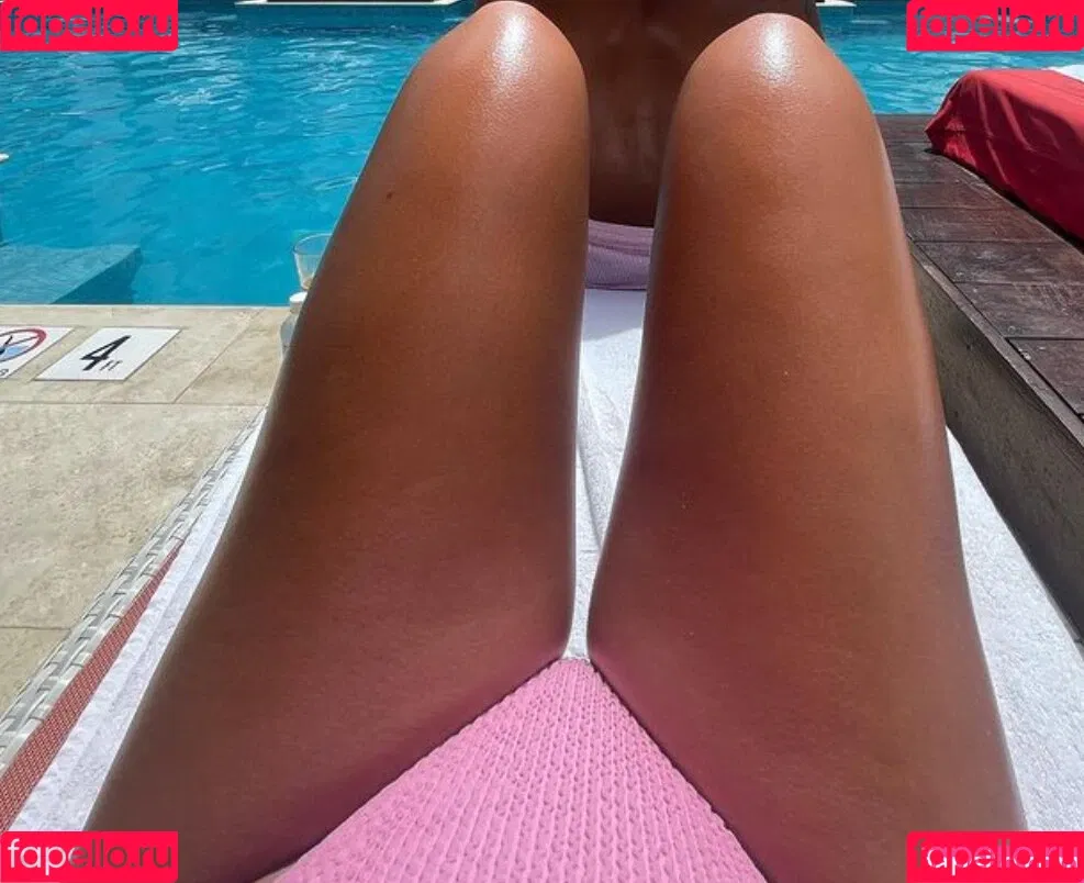 Molly Rainford Onlyfans Photo Gallery 