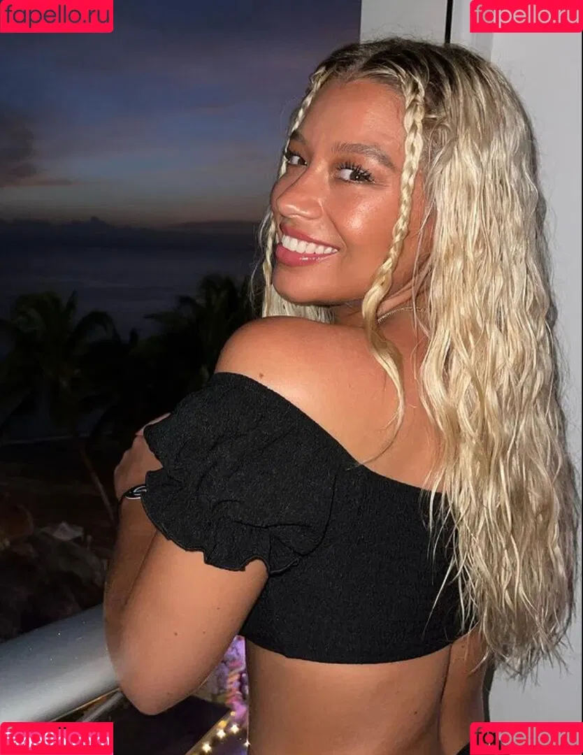 Molly Rainford Onlyfans Photo Gallery 