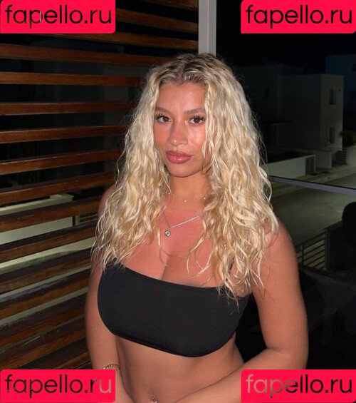 Molly Rainford Onlyfans Photo Gallery 