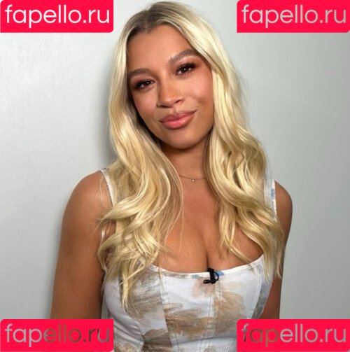 Molly Rainford Onlyfans Photo Gallery 