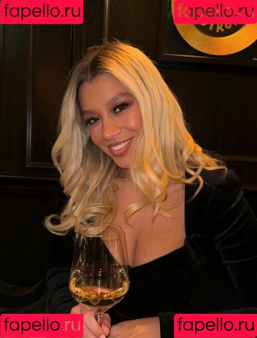 Molly Rainford Onlyfans Photo Gallery 