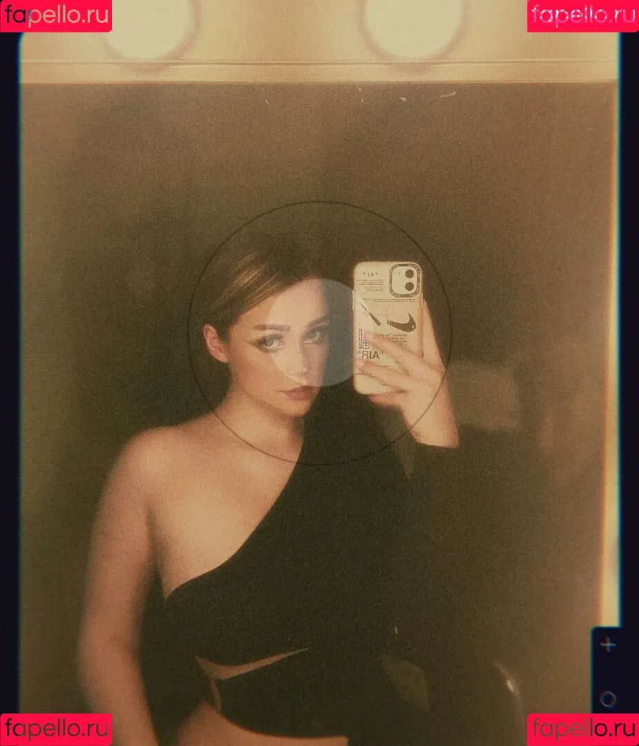 Clara Ellis Onlyfans Photo Gallery 
