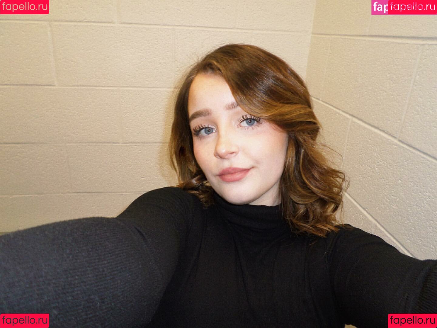 Clara Ellis Onlyfans Photo Gallery 