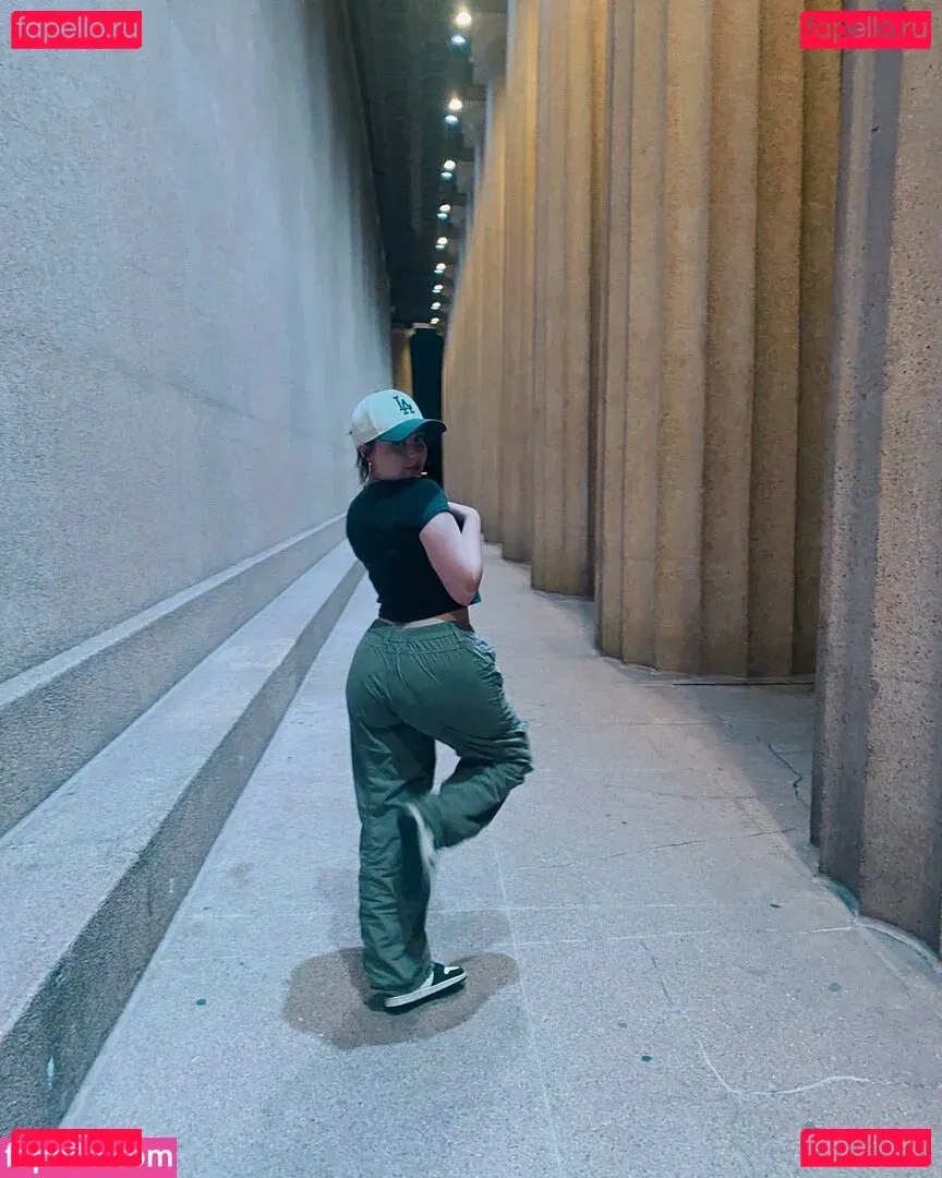 Clara Ellis Onlyfans Photo Gallery 