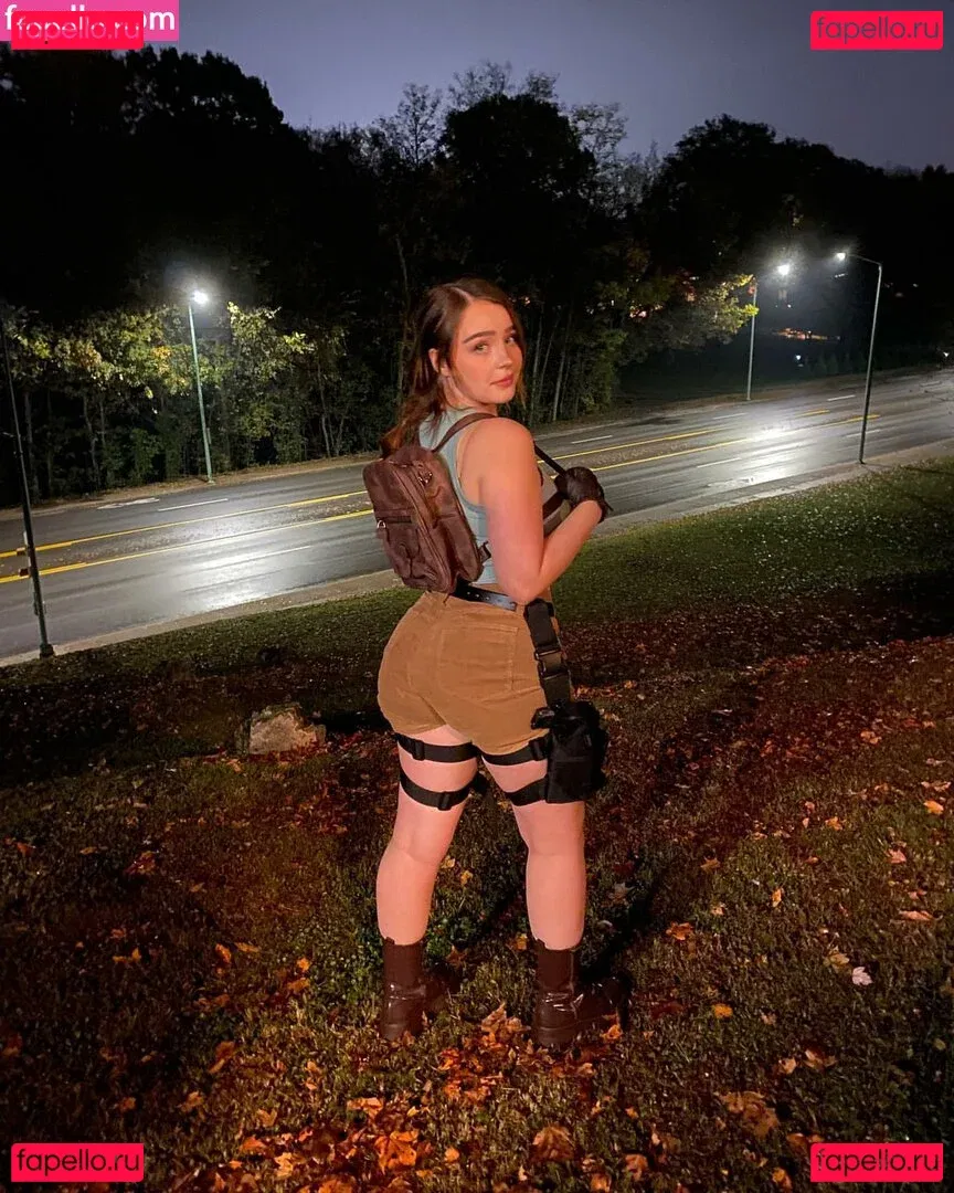 Clara Ellis Onlyfans Photo Gallery 