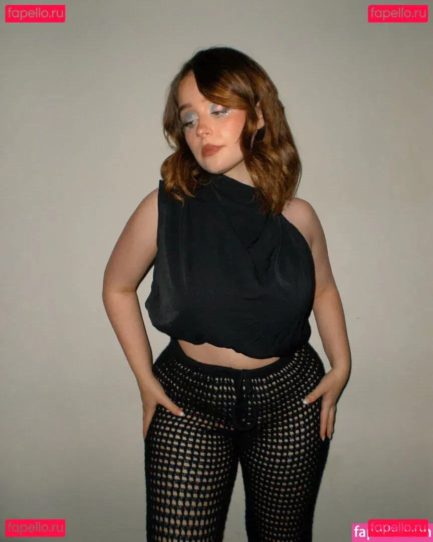 Clara Ellis Onlyfans Photo Gallery 