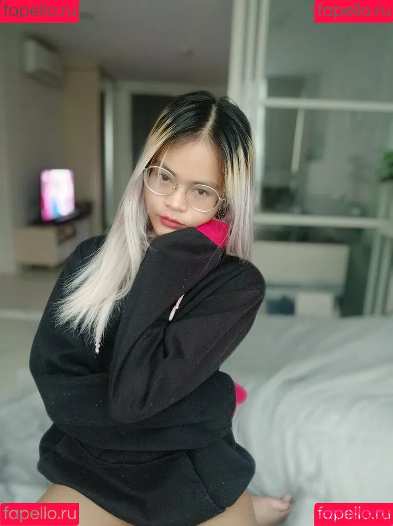 tokixpoki Onlyfans Photo Gallery 
