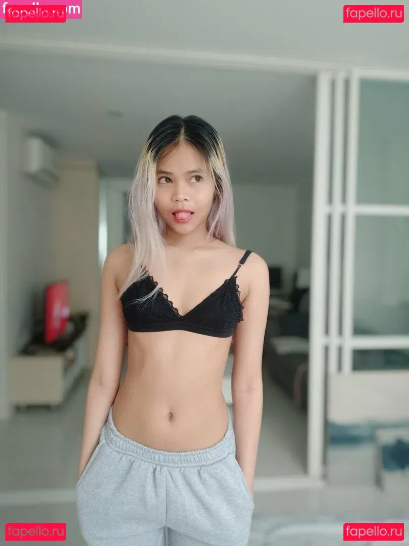 tokixpoki Onlyfans Photo Gallery 