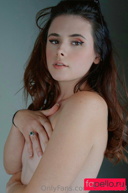 Kirabira93 Onlyfans Photo Gallery 