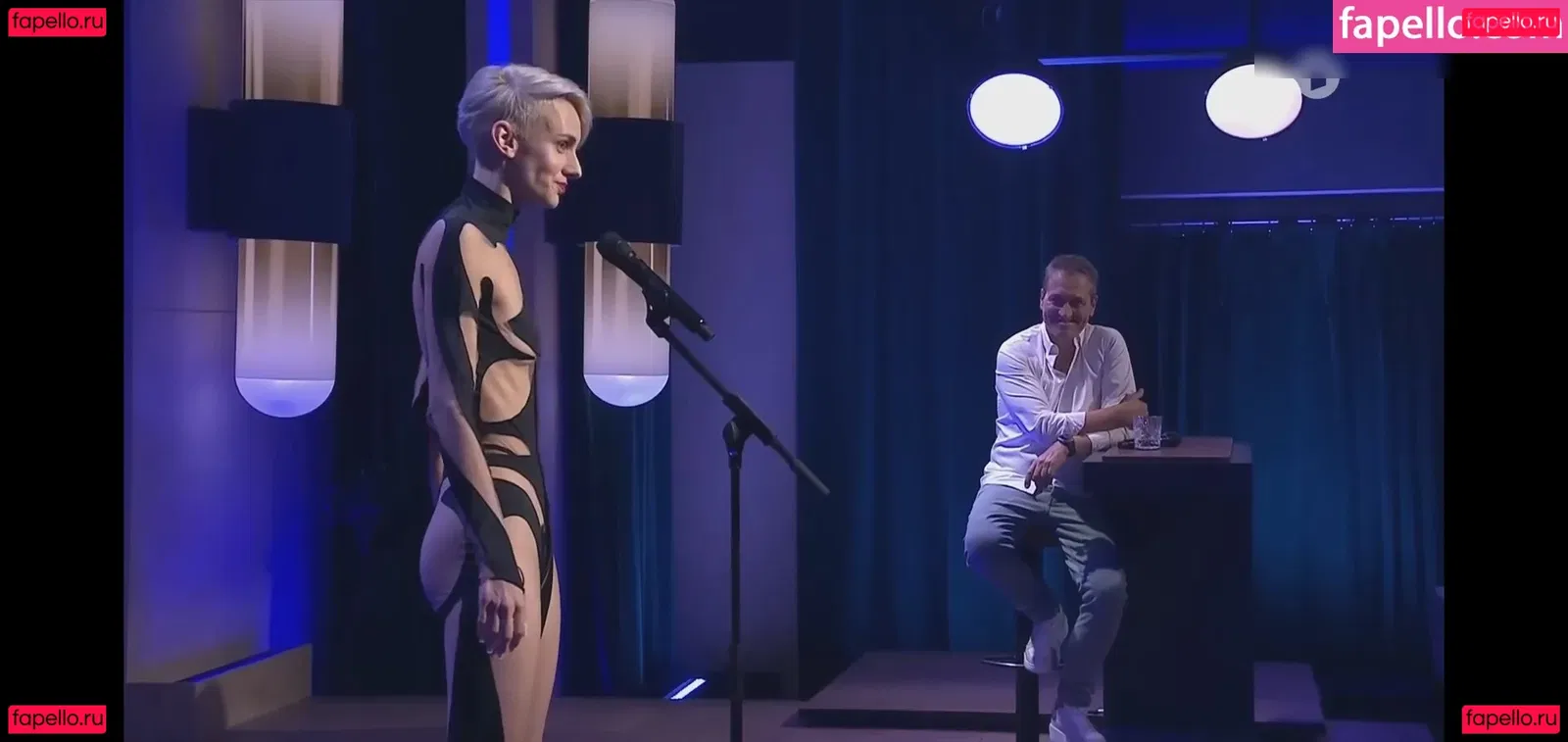 Lisa Eckhart Onlyfans Photo Gallery 